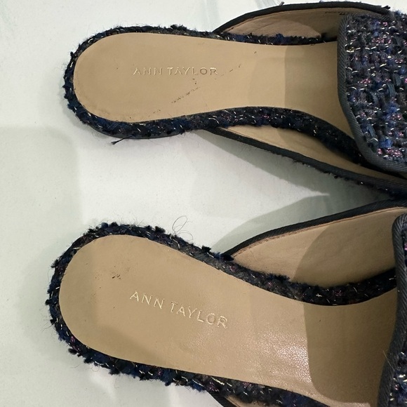 Chic Black Tweed Mules with Bow - Picture 5 of 6